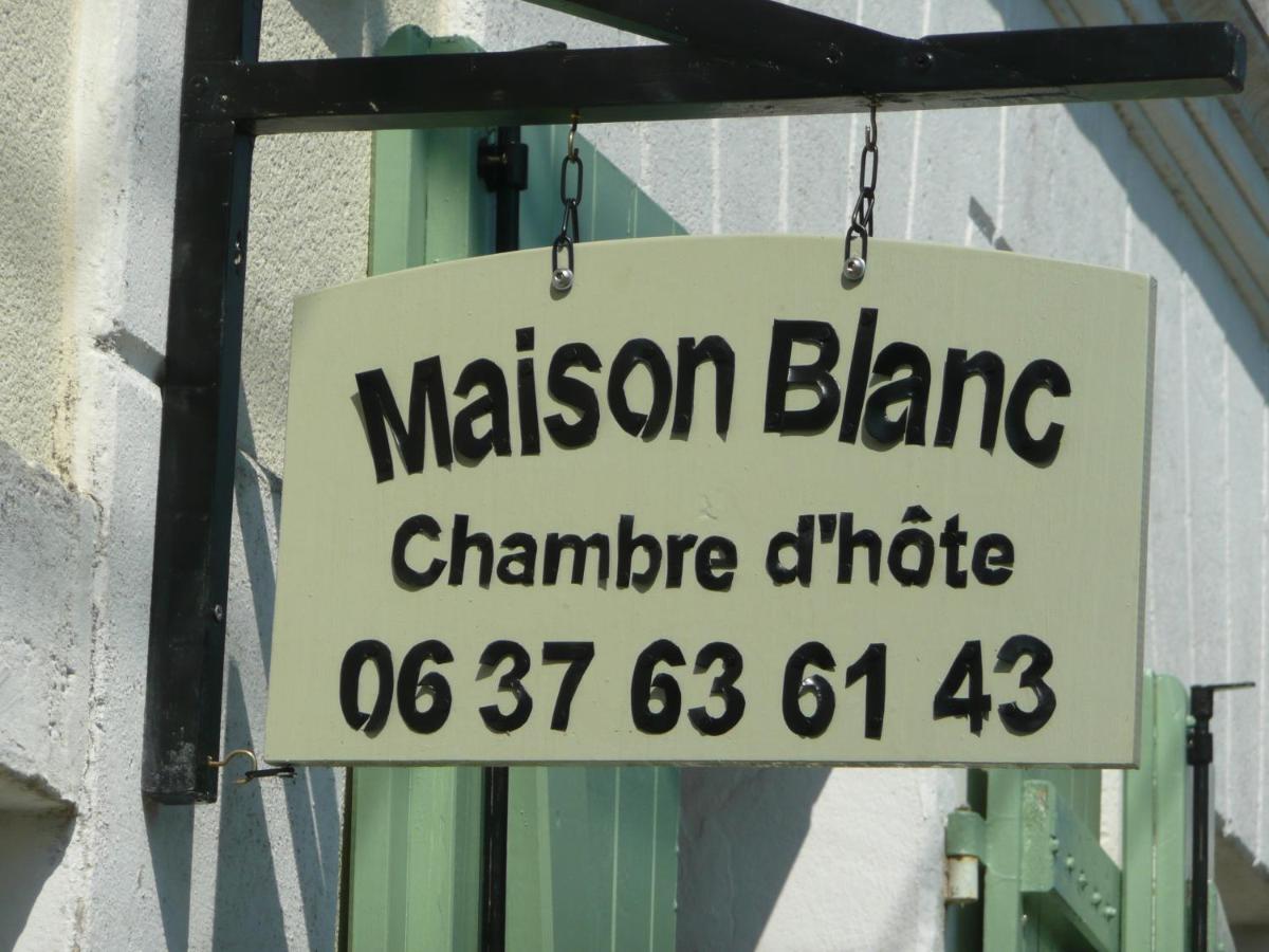 Maison Blanc Bed & Breakfast Gibourne Ngoại thất bức ảnh